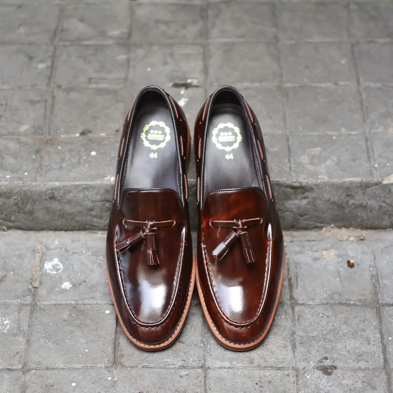 503 Tassel Loafer Burgundy - Wooden Soles