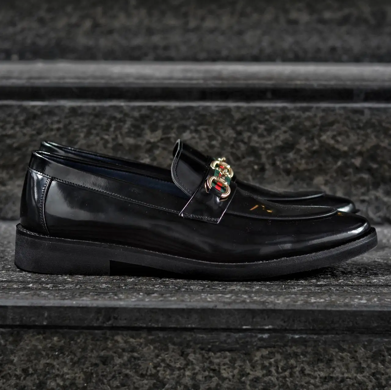 702-1 Horsebit Loafer Black x Black Soles