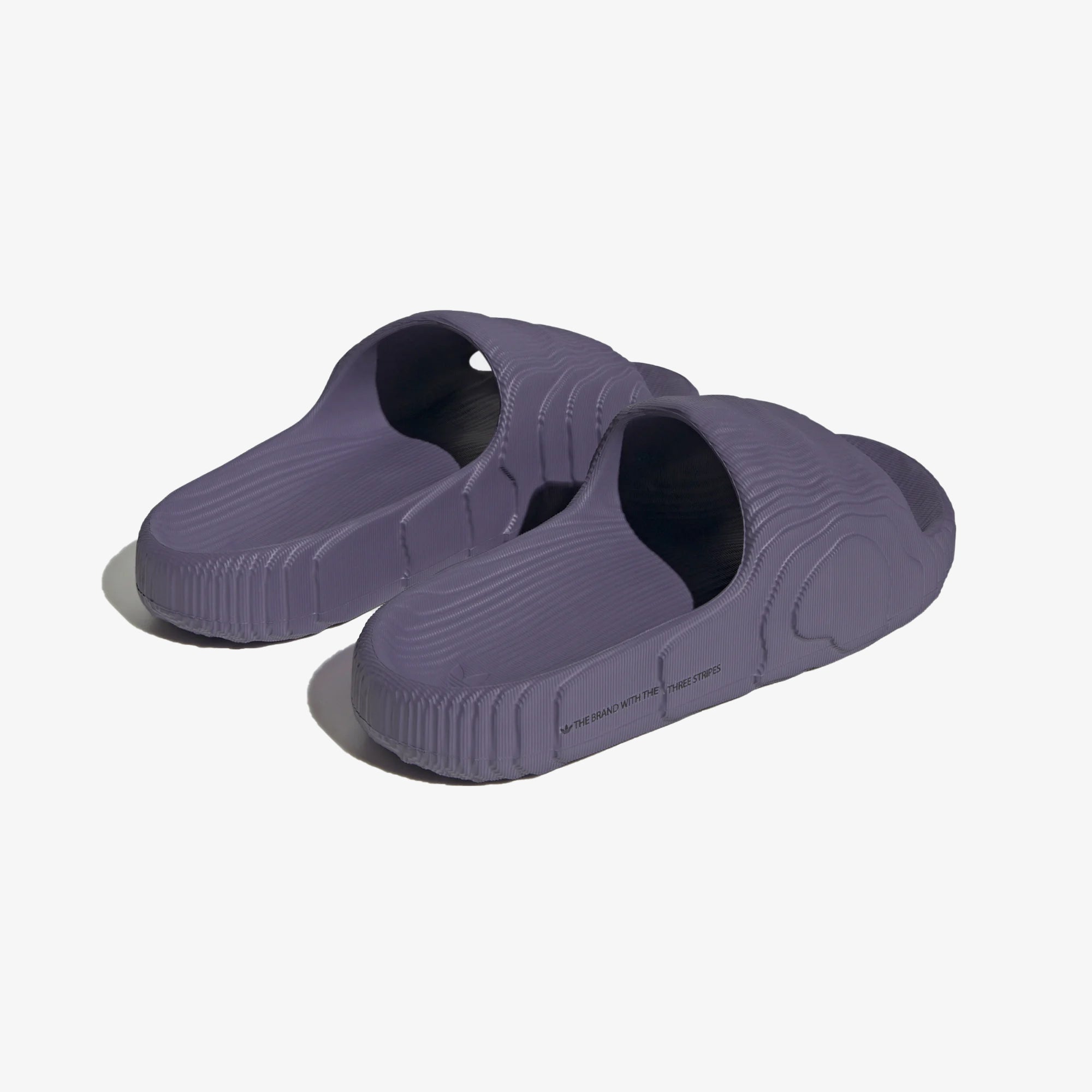 ADILETTE 22 'TECH PURPLE'