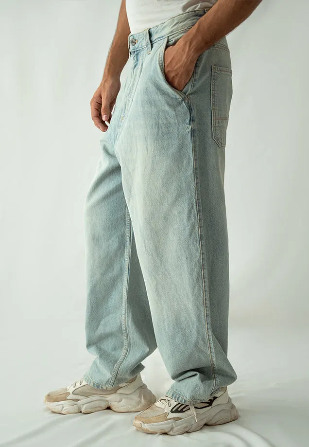 Loose Fit Baggy Jeans - Light Blue