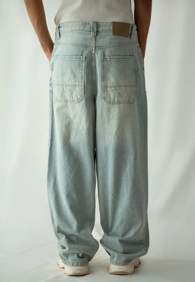 Loose Fit Baggy Jeans - Light Blue