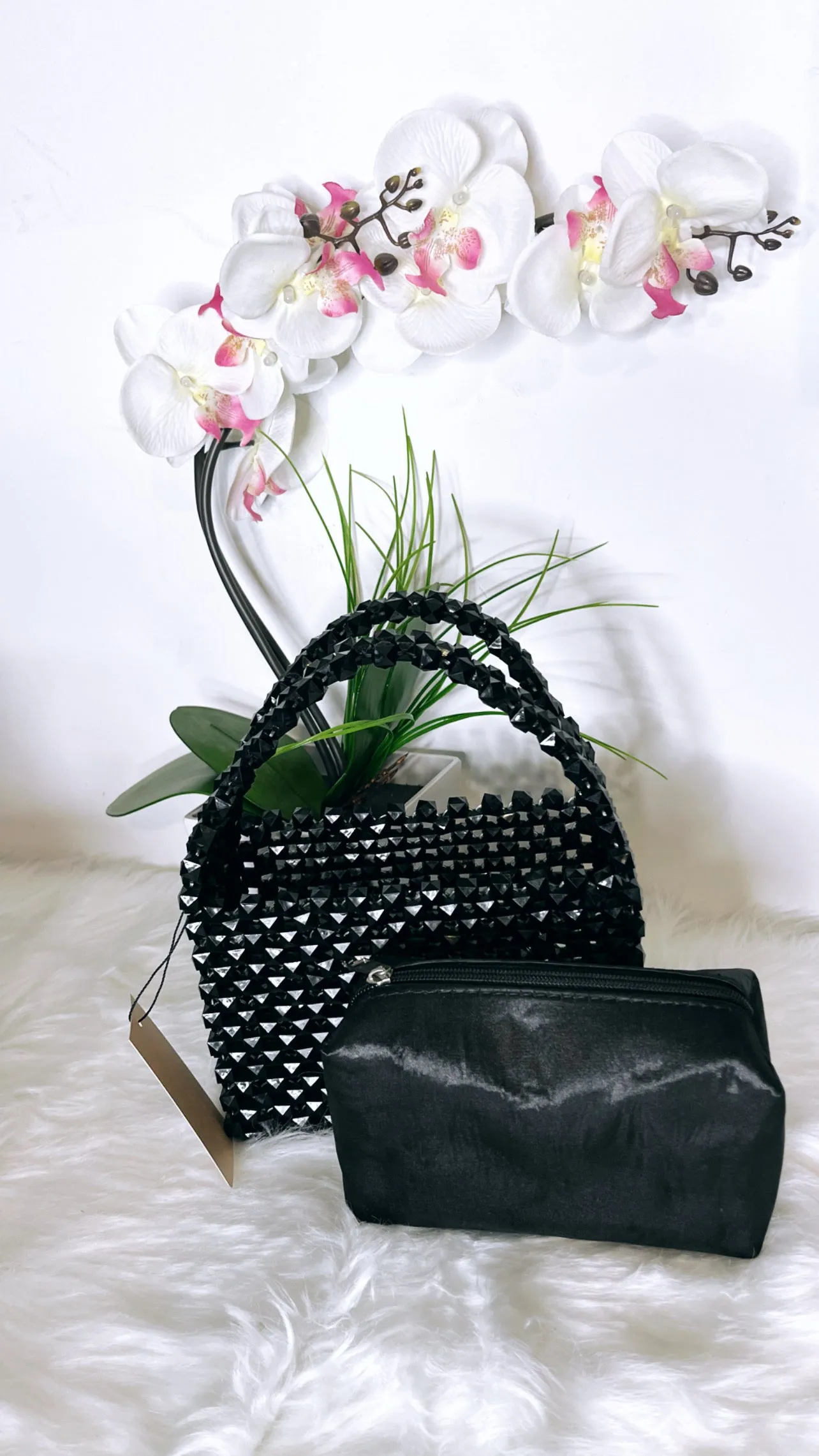 Onyx’s Nzazai Beaded Bag