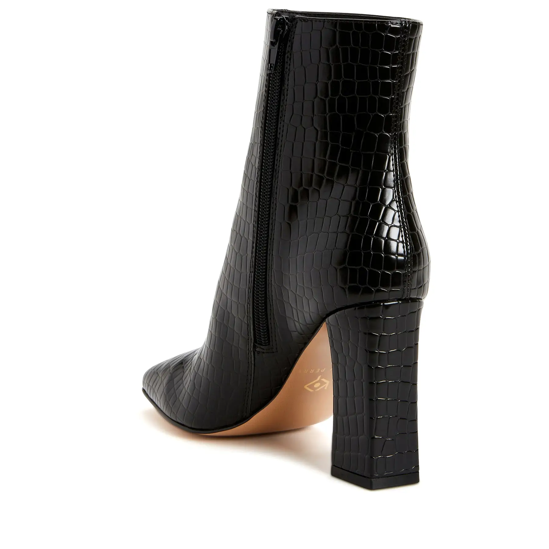 THE LUVLIE BOOTIE